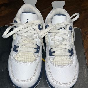Toddler Kids size 12 Jordan Retro 4s